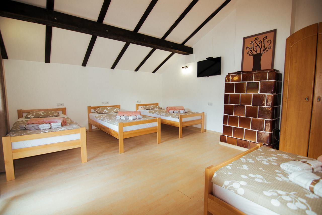 Naid Apartmani Kulen Vakuf Exterior photo